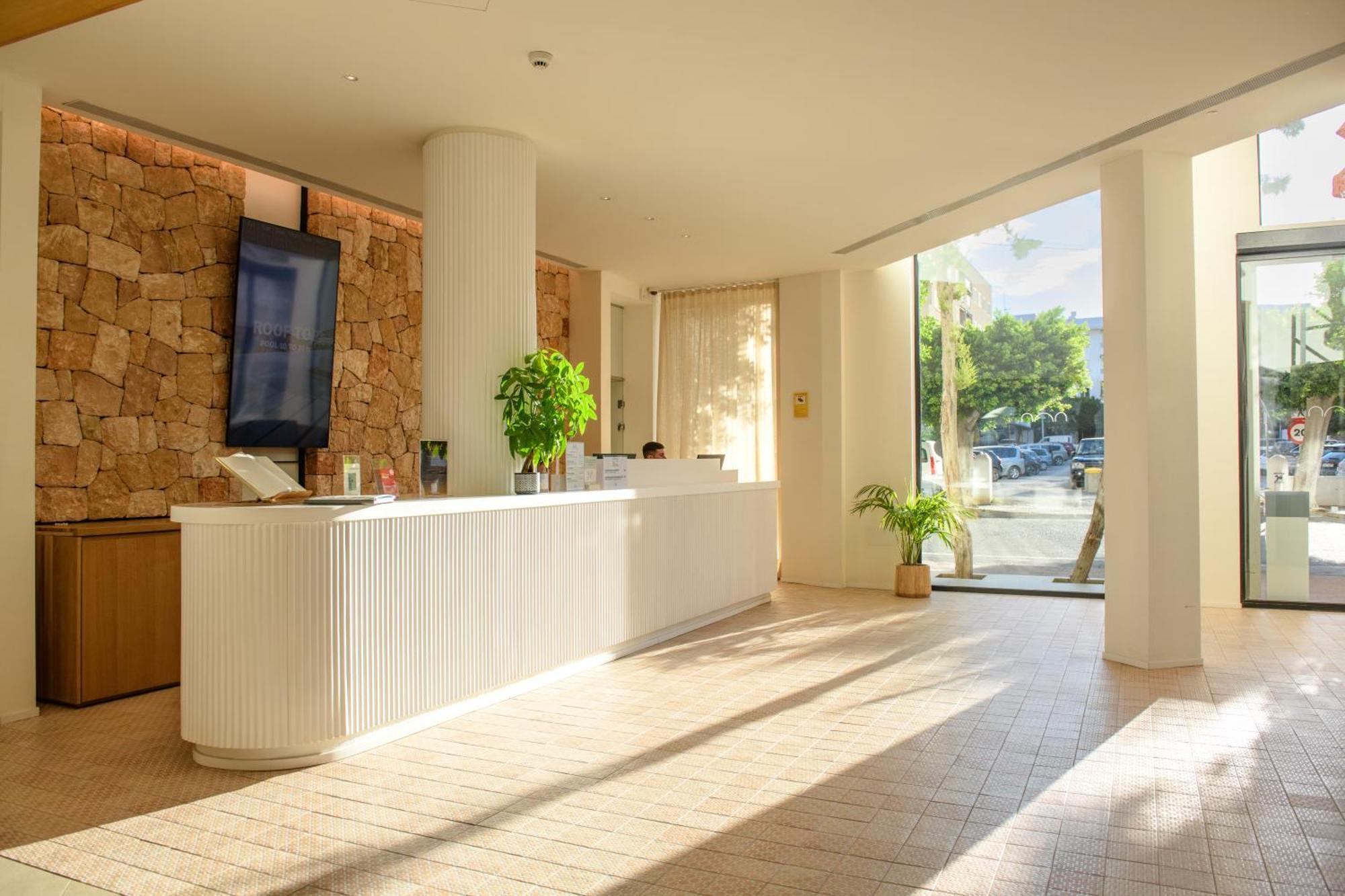 Hotel & Spa Blau Parc Sant Antoni de Portmany Exterior foto