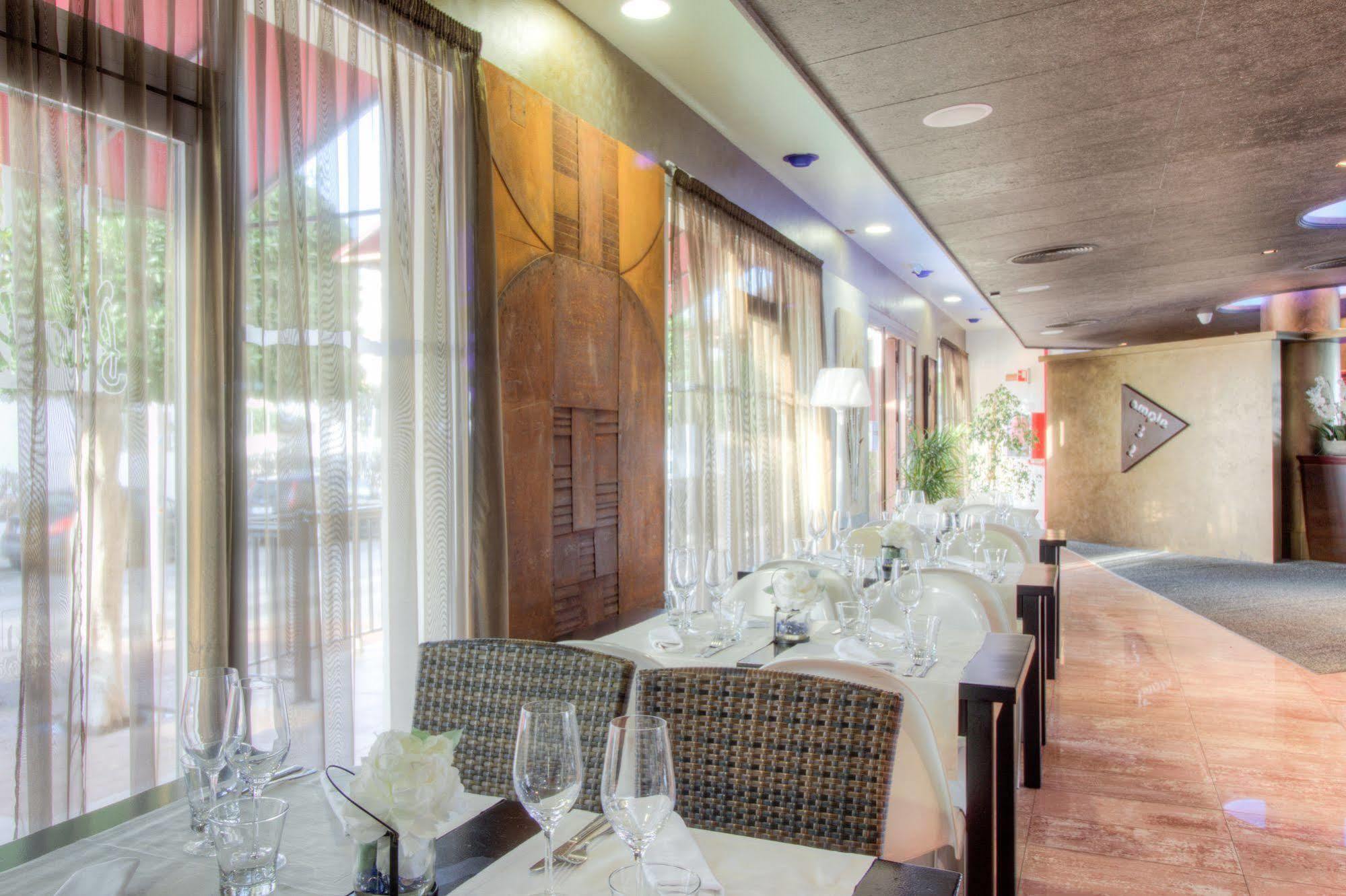 Hotel & Spa Blau Parc Sant Antoni de Portmany Exterior foto