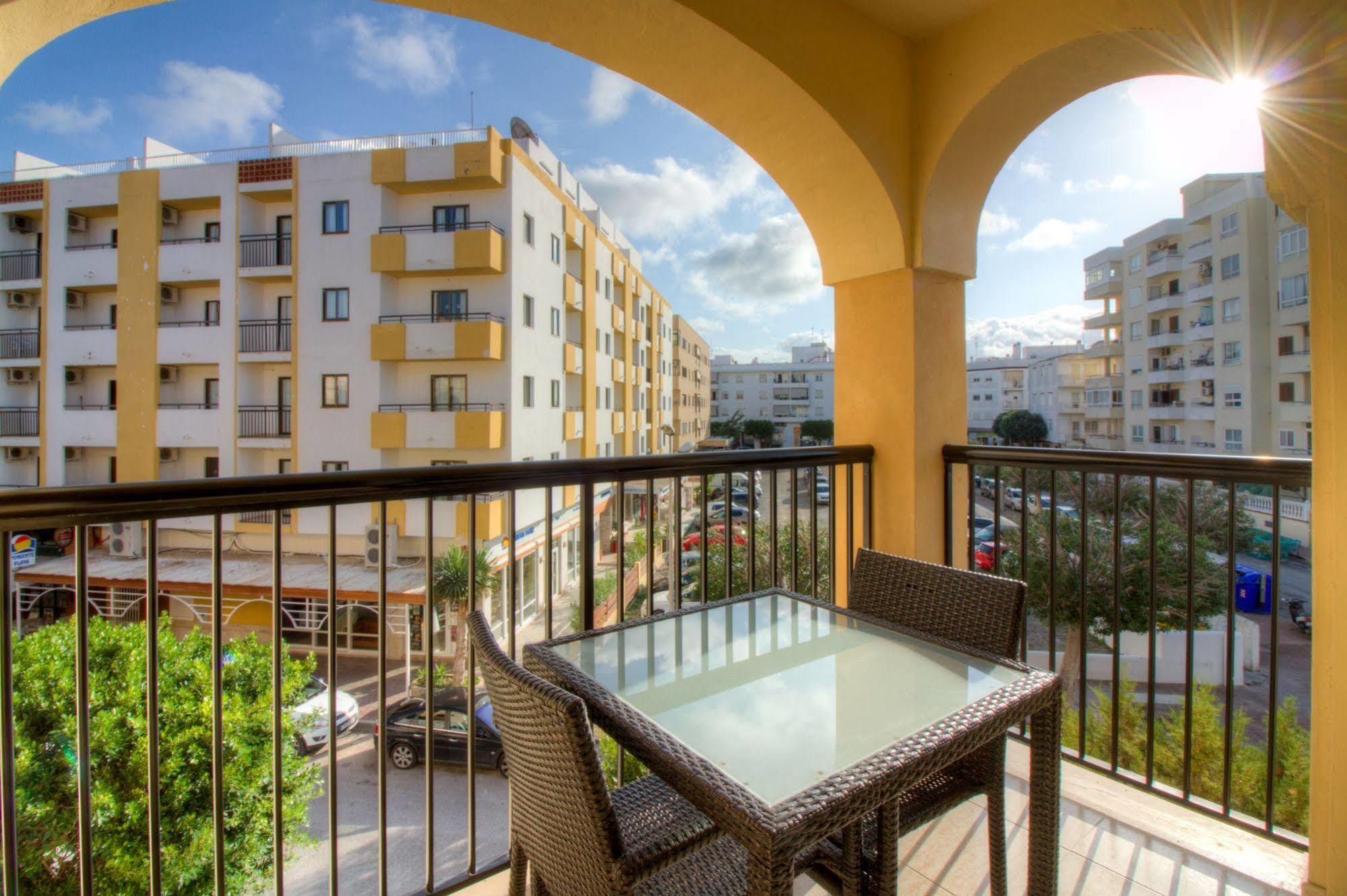 Hotel & Spa Blau Parc Sant Antoni de Portmany Exterior foto